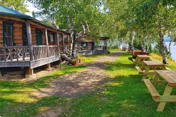 Eagle Lake Sporting Camp, log cabins by the lake
