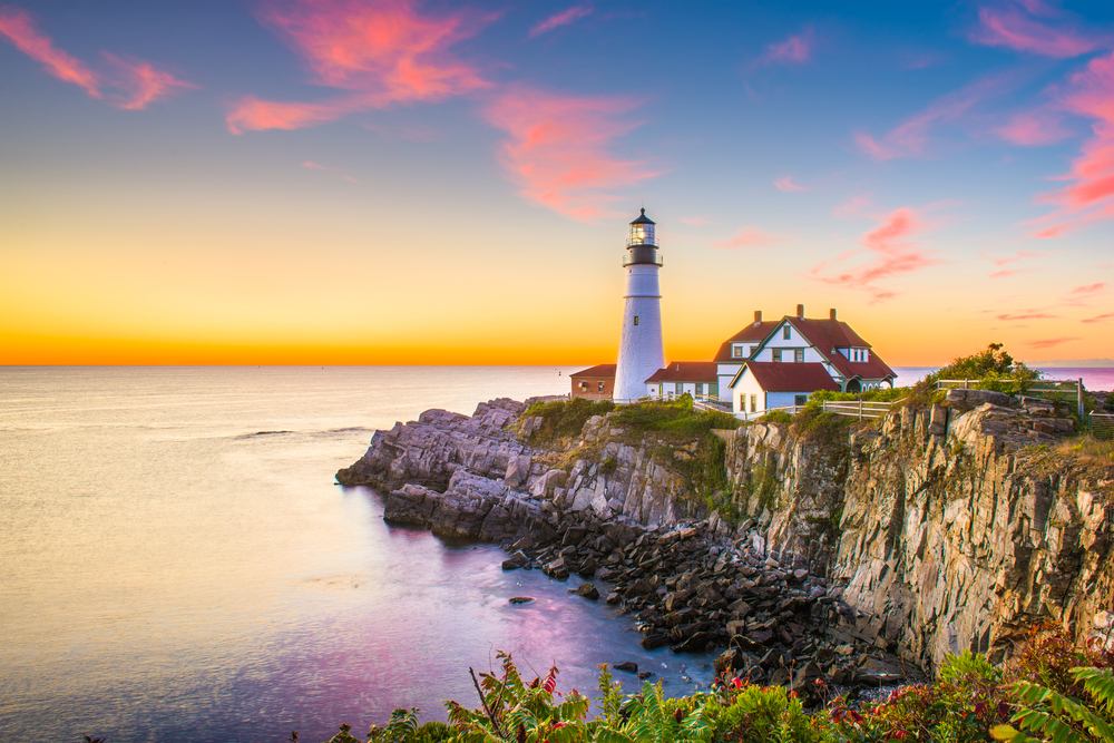 Coastal sunset over Porthead Lighthouse, Maine