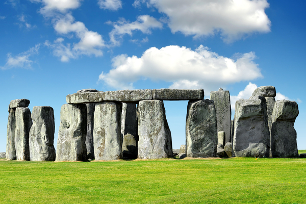 Visit Stonehenge on your glamping holiday