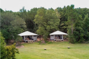 Twin Lakes Camp Resort safari glamping tent