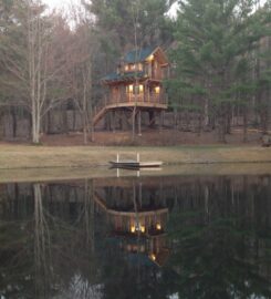 Treehouse At Moose Meadow