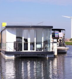 Homeboat – Loft on the Water